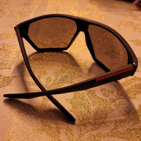 Men's Prada Sport Sunglasses SPS 08U - Picture 8 of 10